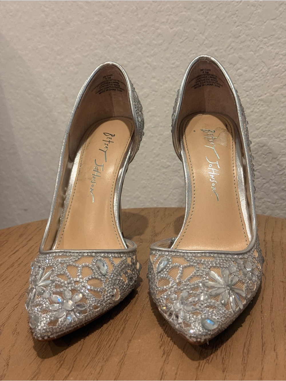 Betsey Johnson Silver Bridal Crystal Embellished Pointed-Toe Pumps - Picture 2 of 8